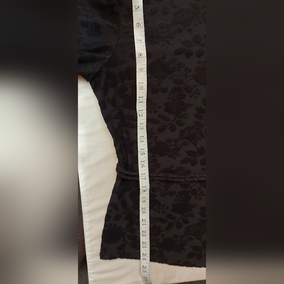 Joseph Ribkoff Vintage Black Tonal Floral Jacquard Asymmetrical Tunic Top - Picture 12 of 15